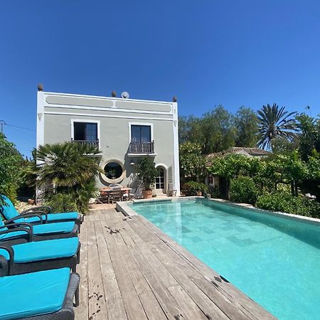 Casa Stardust & Cottages Quelfes المظهر الخارجي الصورة